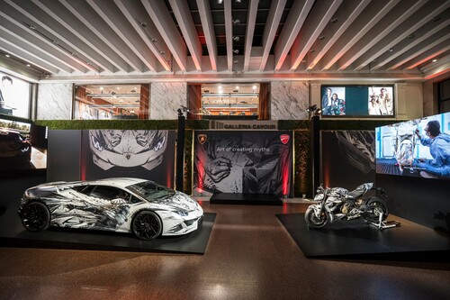 Art of Creating Myths&quot; exhibition in Bologna: Lamborghini &quot;Minotauro&quot; and Ducati &quot;Centauro&quot;.