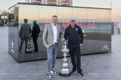 Cupra CEO Wayne Griffiths (l.) with Grant Dalton, CEO America&#039;s Cup.