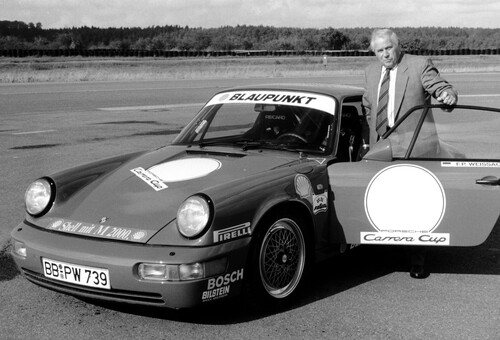 Herbert Linge with the Porsche Carrera 2 Cup (1989).