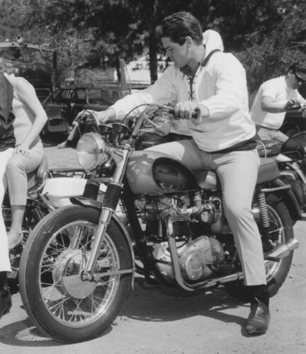 Jerry Schilling riding his Triumph Bonneville (1965).