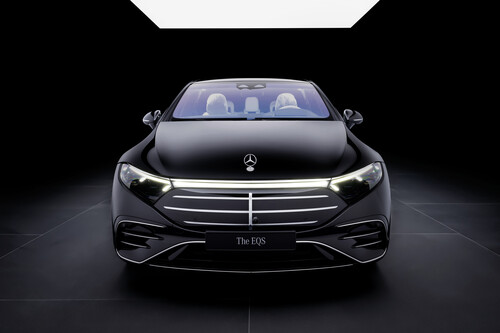 Mercedes-Benz EQS 580, model year 2024.