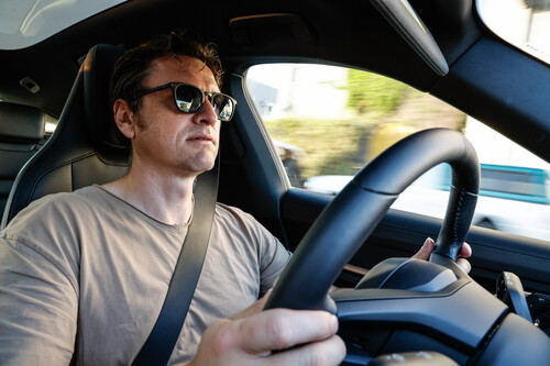 On a test drive with the Porsche Taycan: model series manager Kevin Giek.